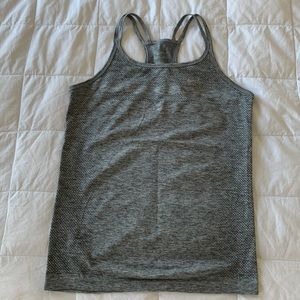 NIKE | DRI-FIT cross back tank SMALL gray